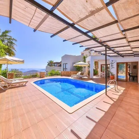 Vilă Yeni With Private Pool& Sea View