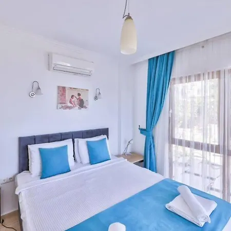 Yeni With Private Pool& Sea View Βίλα
