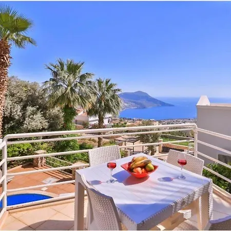 Yeni With Private Pool& Sea View Κας